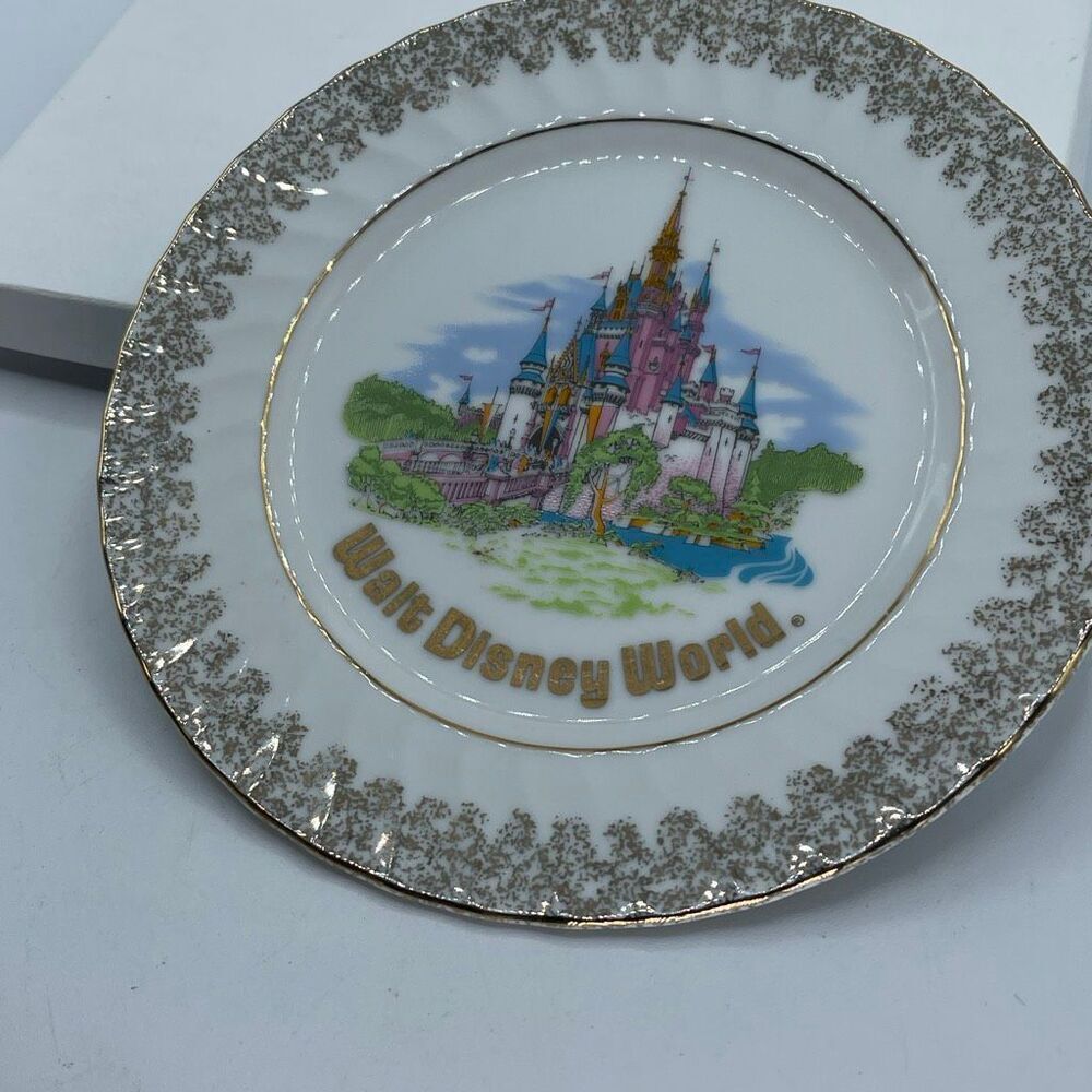 Vintage Japan “Walt Disney World” Cinderella’s castle collector plates.